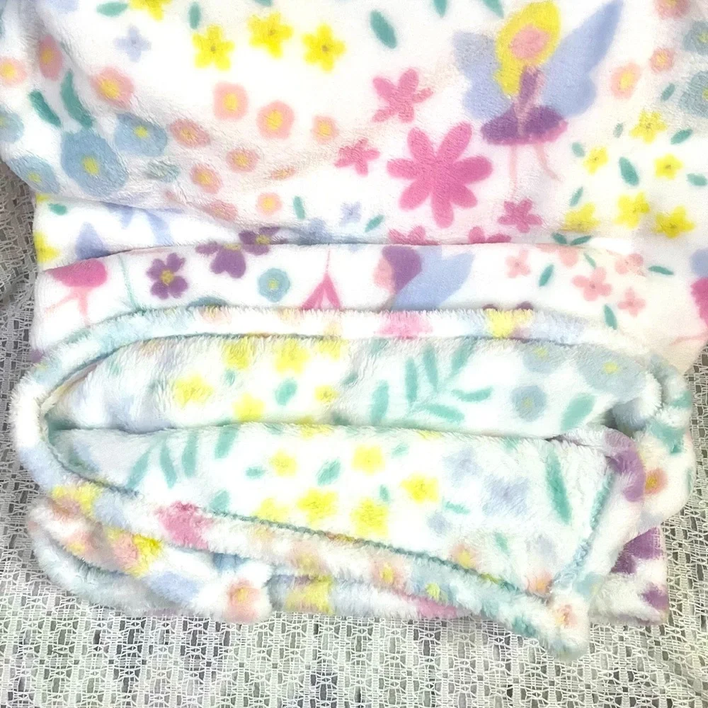 Fairies & Flowers White w/Multi-Color Plush Throw Blanket 50x60 Fairy Floral NWT
